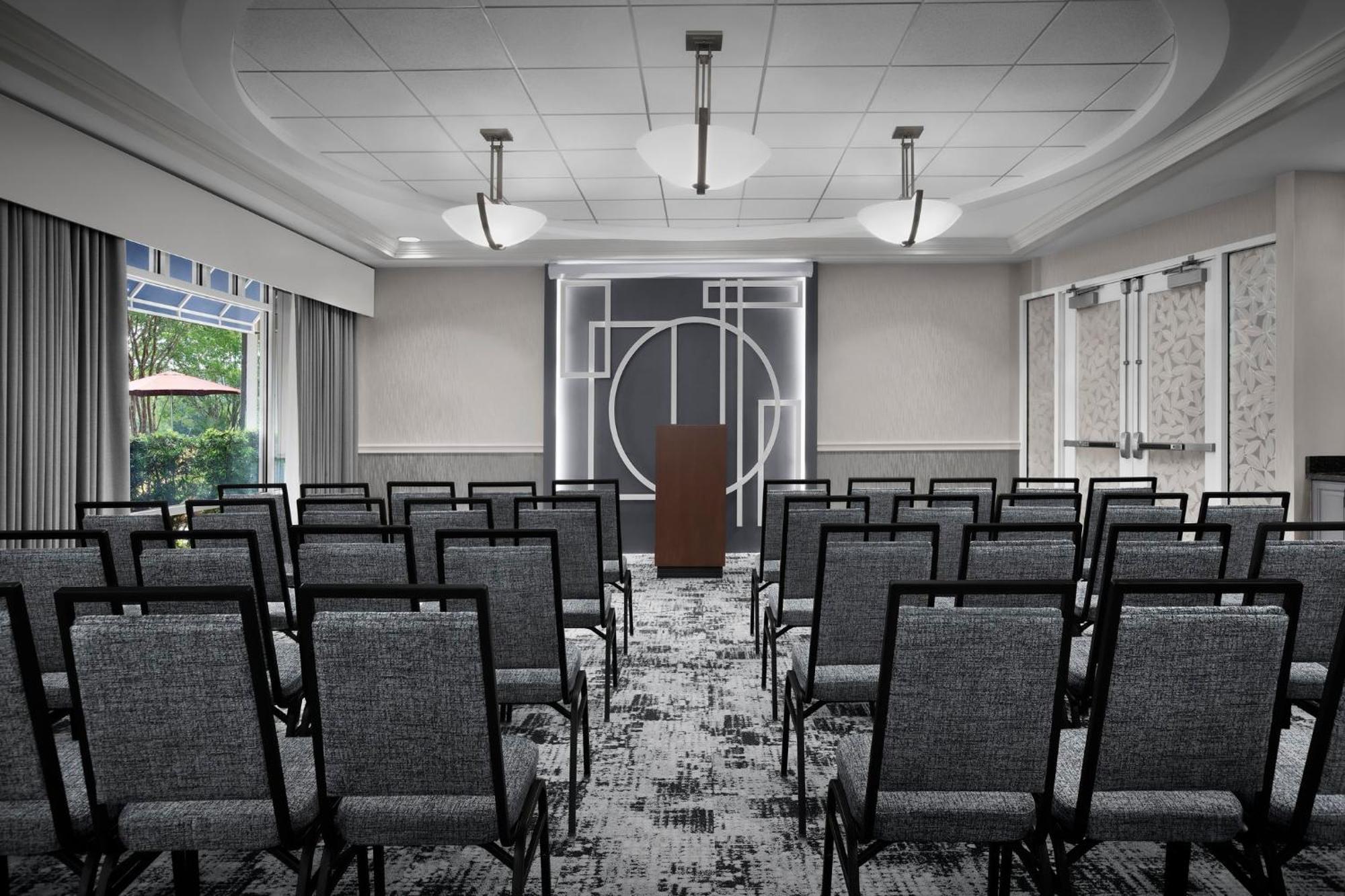 Hotel Indigo Jacksonville-Deerwood Park By Ihg Zewnętrze zdjęcie